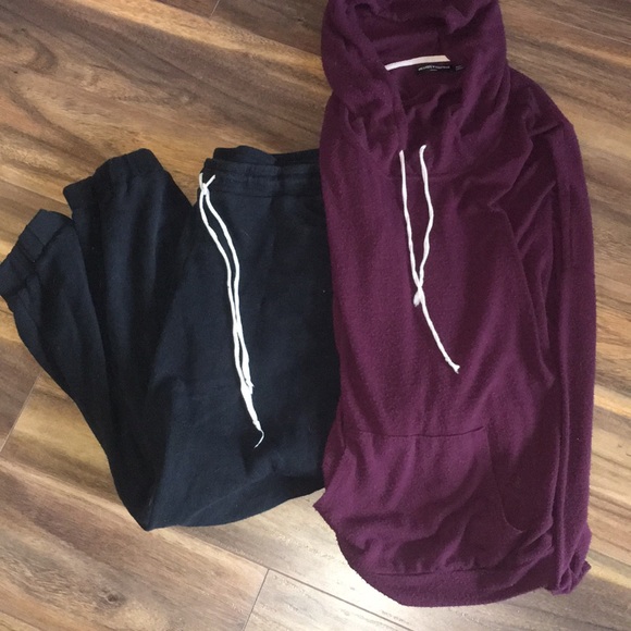 Brandy Melville Other - Brandy Melville•Outfit Bundle!